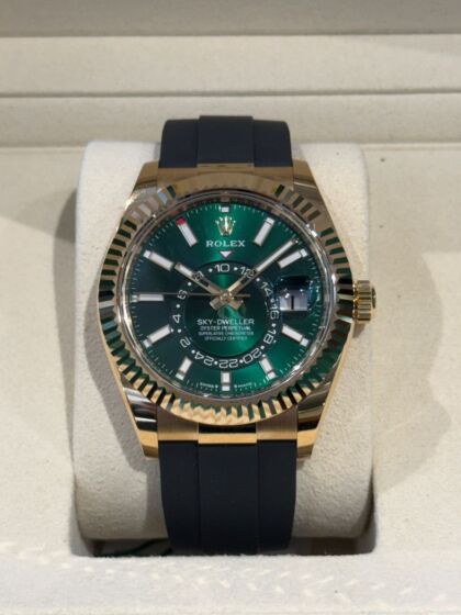 Rolex SKY DWELLER GREEN